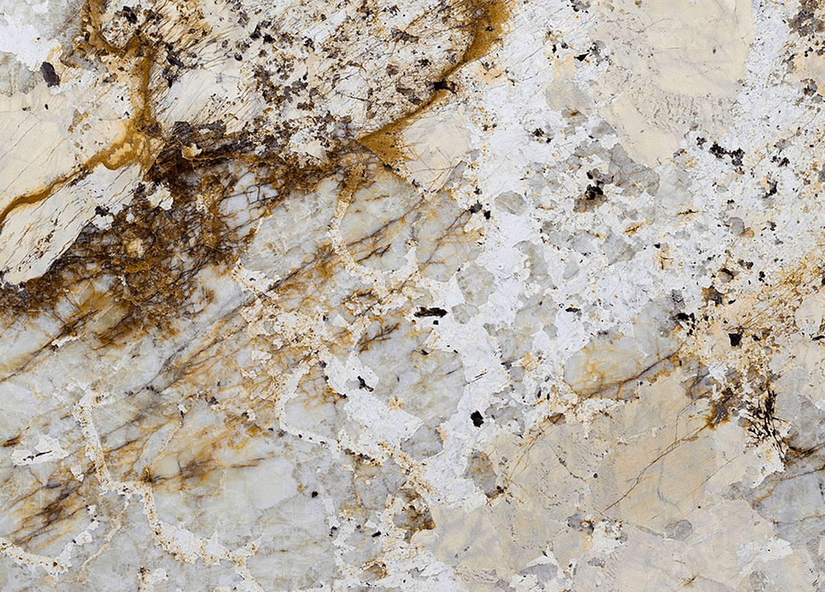 Patagonia Meteori quartzite with crystalline patches and amber movement
